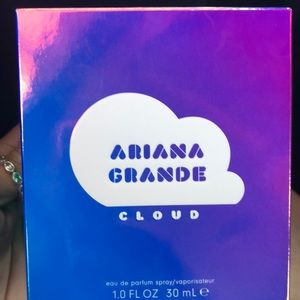 Brand new . Opened as a gift, but  can’t use do to allergies.